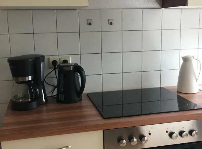 Gemuetliche Im Erdgeschoss- Jenaer Strasse דירה